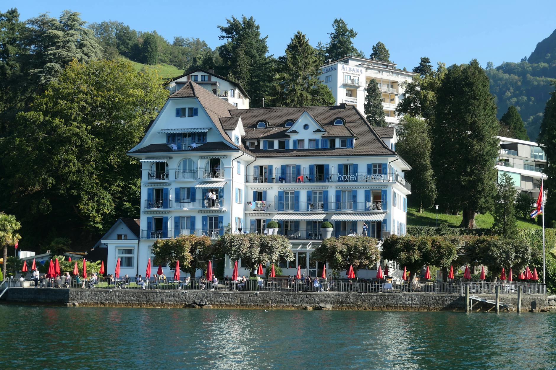 Hotel Seeblick vom See aus